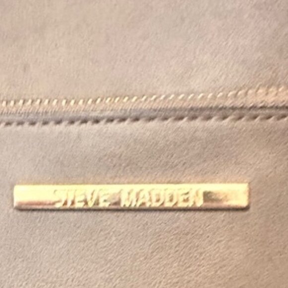 Steve Madden Taupe BPAMMY Large Tote-LIKE NEW! - Picture 2 of 14
